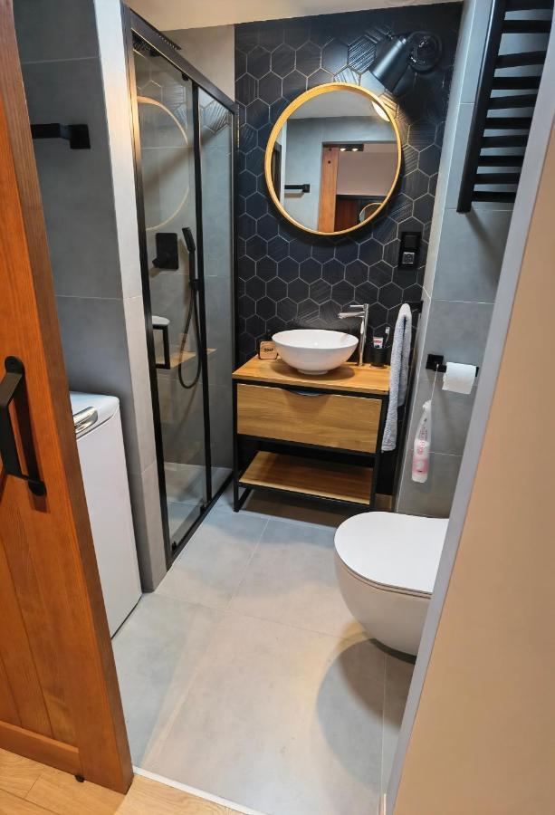 Apartament Loft Studio Airport Blisko Lotniska Zarembowicza Lotnisko Wroclaw Ngoại thất bức ảnh